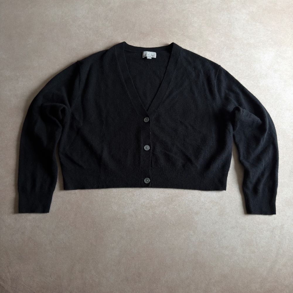 J. Crew Cashmere shrunken sweater cardigan • size medium • NWT • BV672